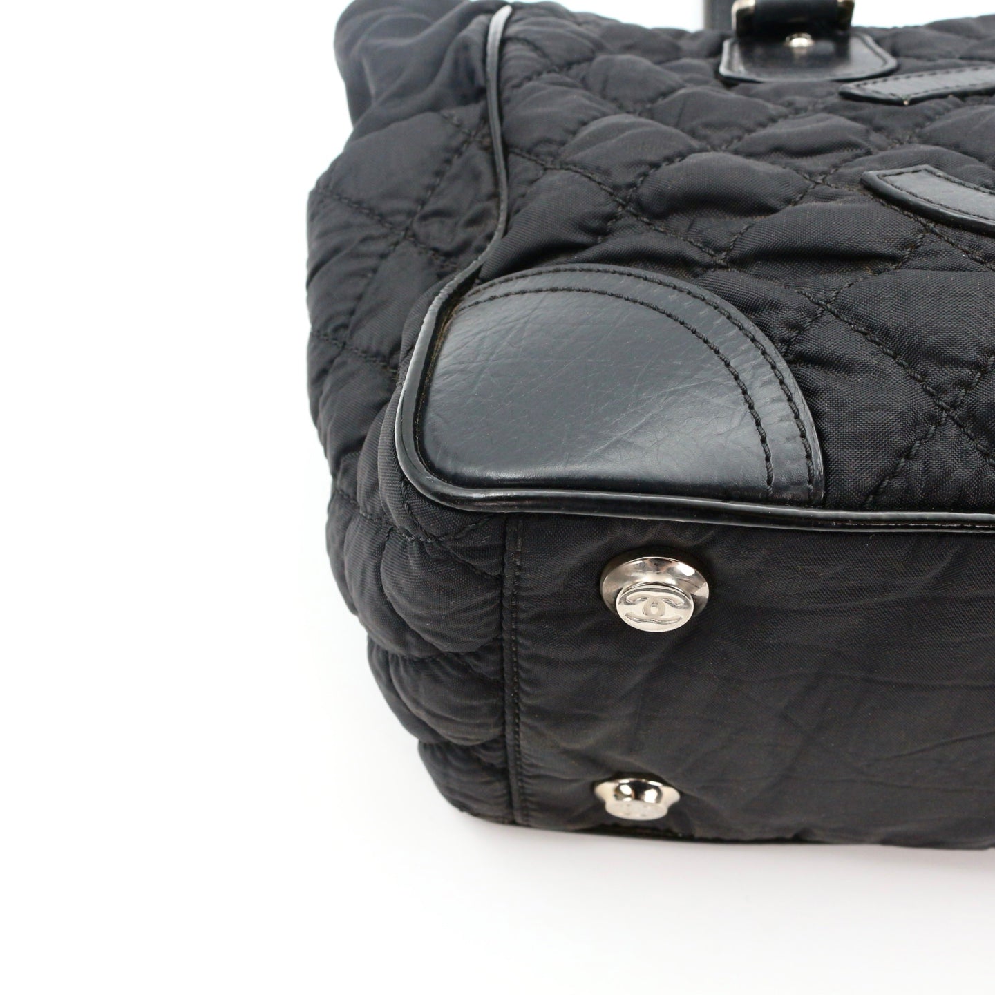 Chanel Large CC Logo Quilted Nylon Tote Bag Black [Used]