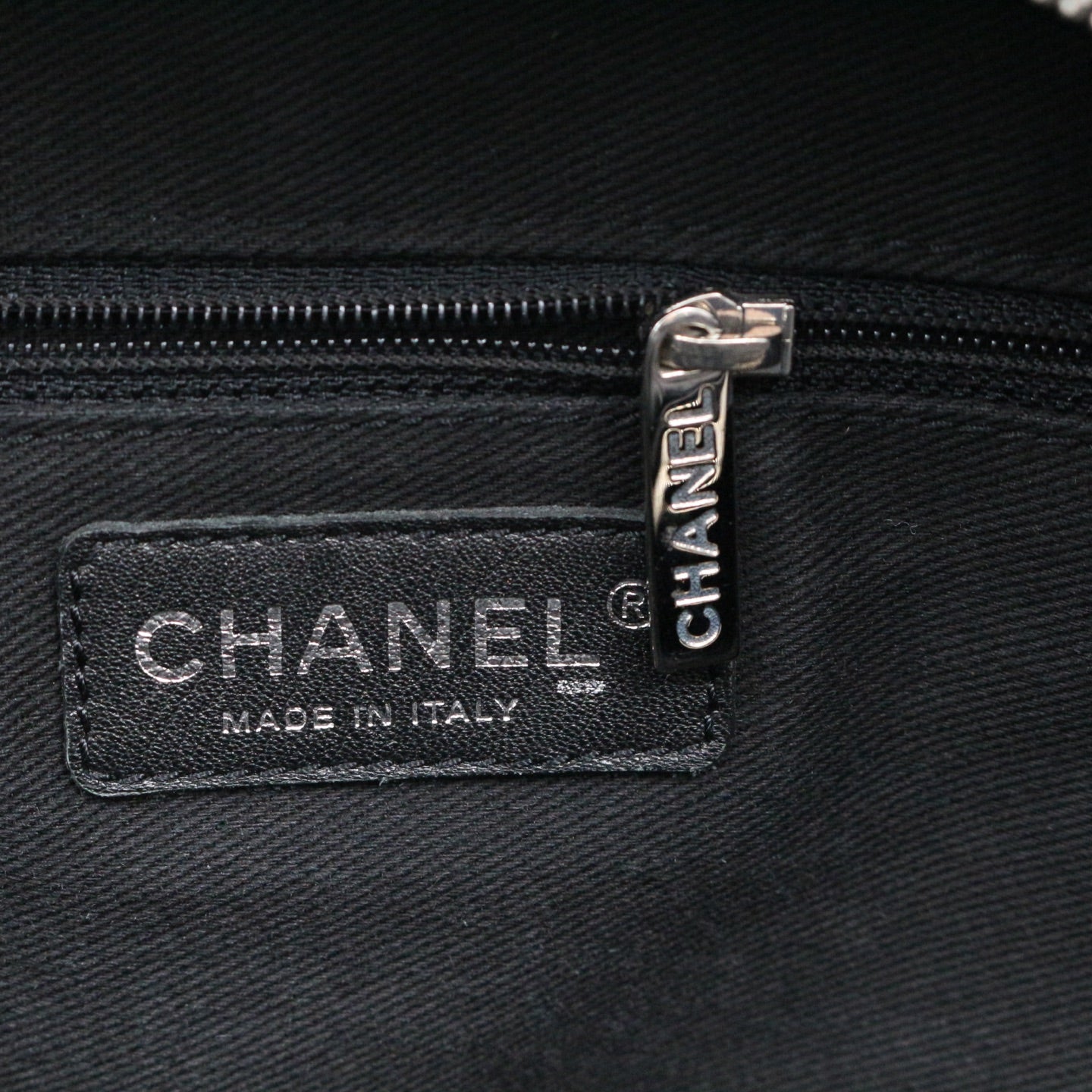 Chanel Large CC Logo Quilted Nylon Tote Bag Black [Used]
