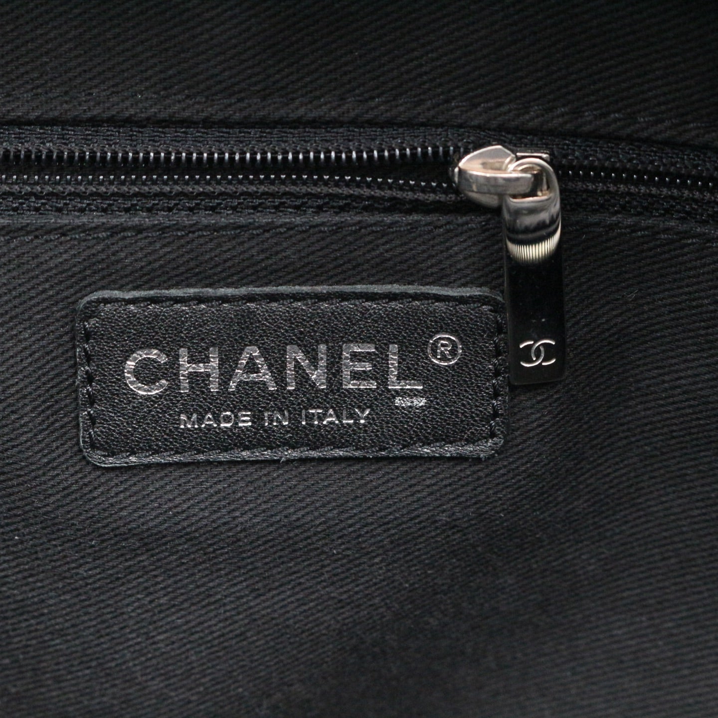 Chanel Large CC Logo Quilted Nylon Tote Bag Black [Used]