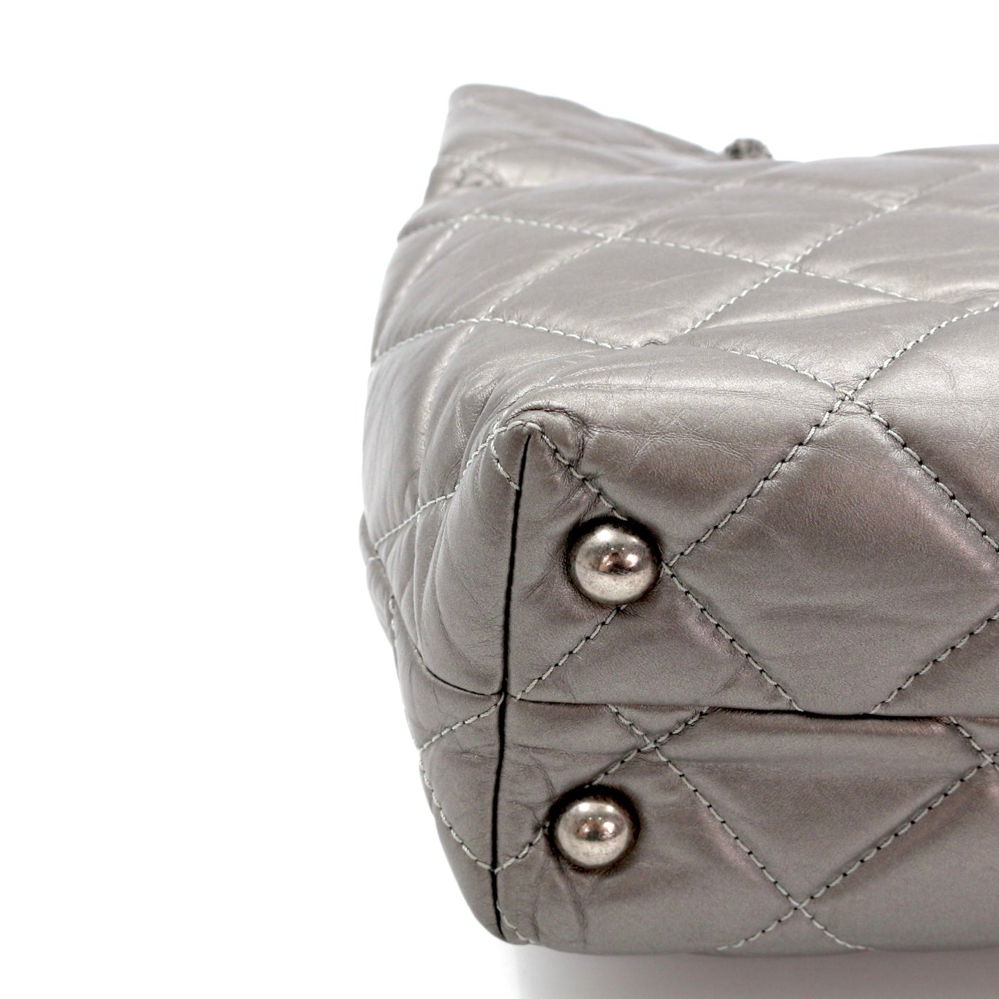 Chanel 2.55 Chain Tote Bag Lambskin with Ruthenium Hardware [Used]