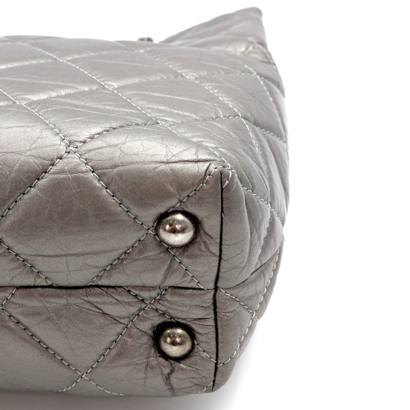 Chanel 2.55 Chain Tote Bag Lambskin with Ruthenium Hardware [Used]