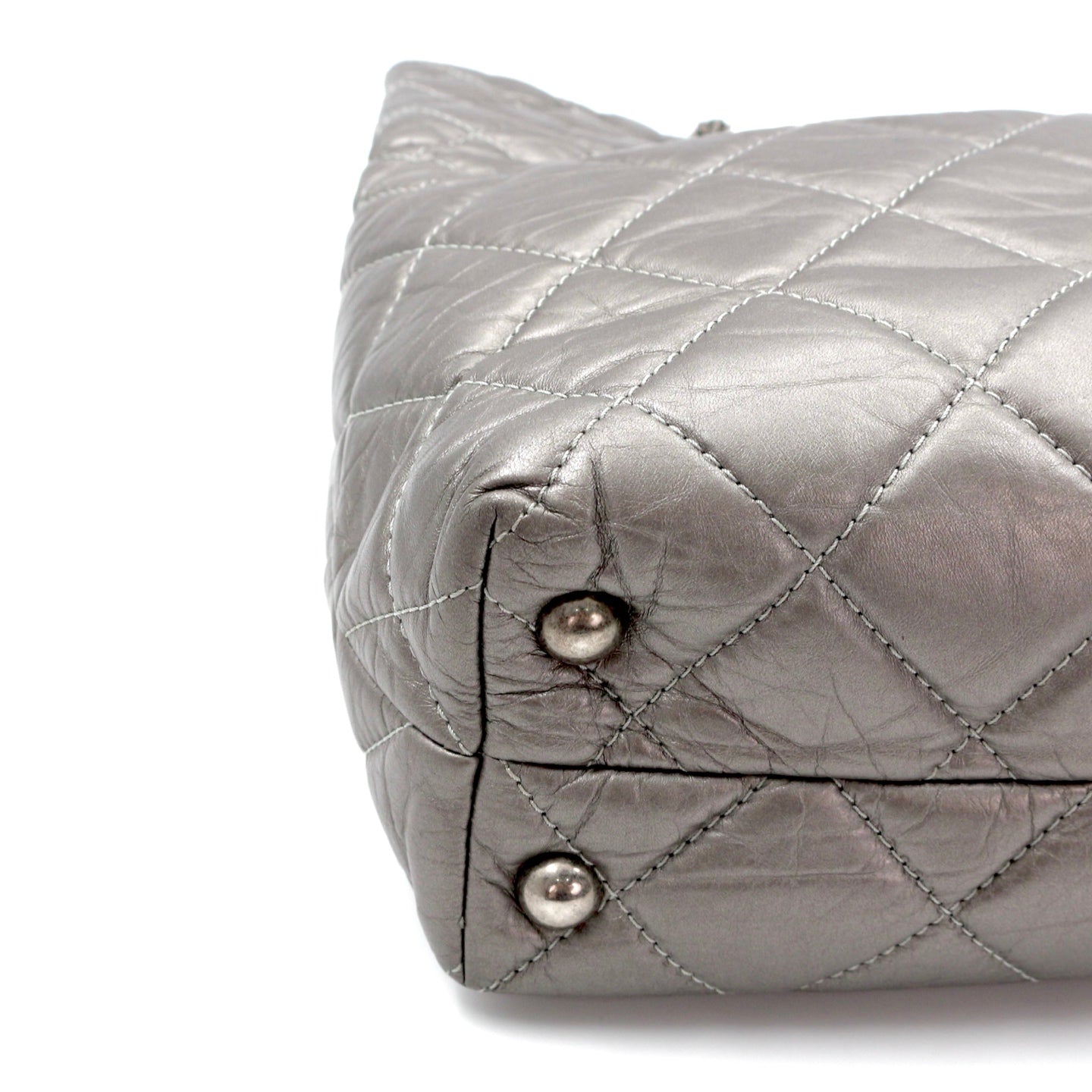 Chanel 2.55 Chain Tote Bag Lambskin with Ruthenium Hardware [Used]