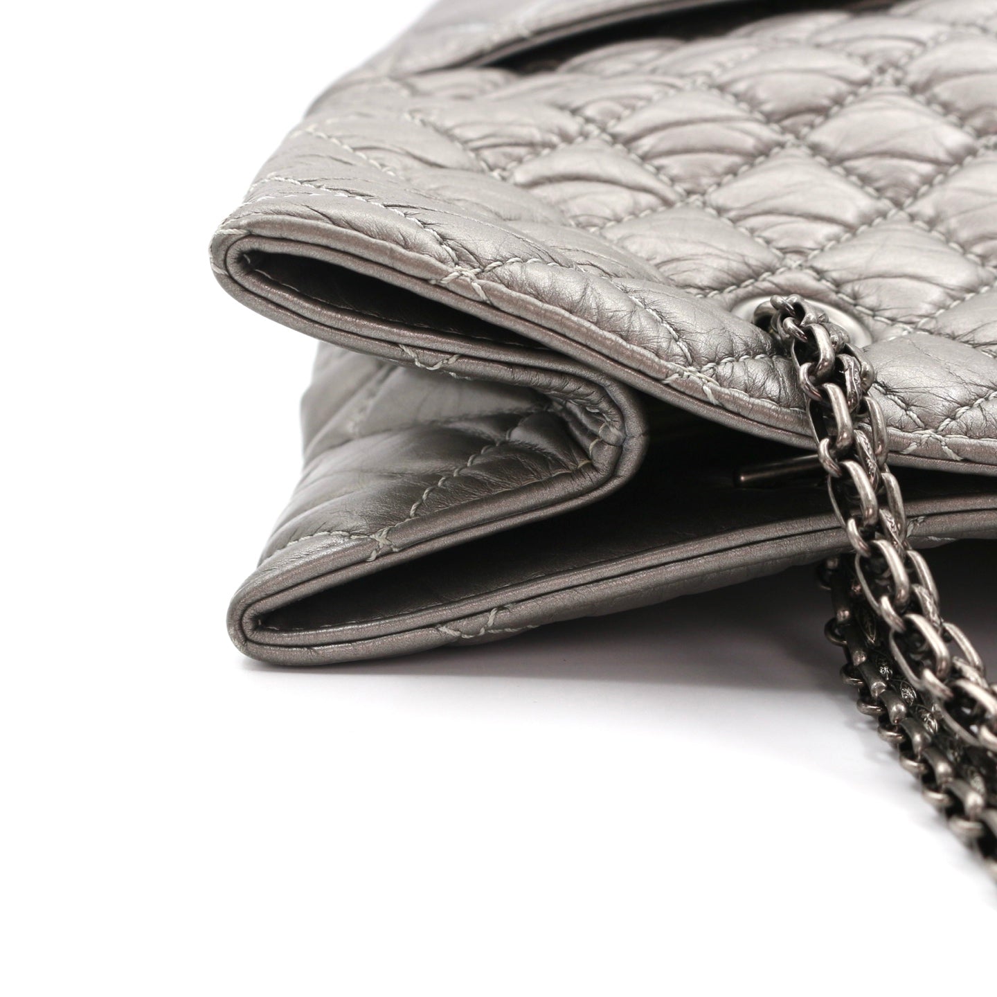 Chanel 2.55 Chain Tote Bag Lambskin with Ruthenium Hardware [Used]