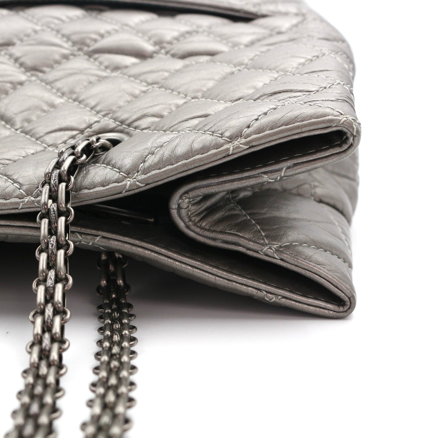 Chanel 2.55 Chain Tote Bag Lambskin with Ruthenium Hardware [Used]