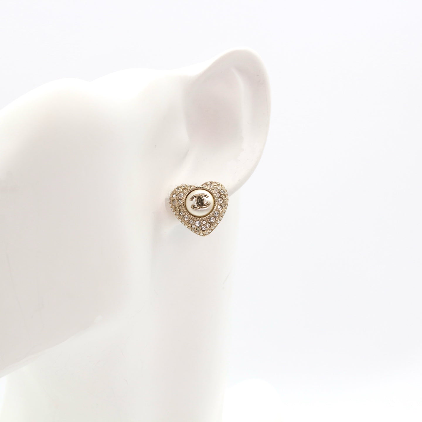 Chanel Heart Faux Pearl Rhinestone Earrings F22B [Used]