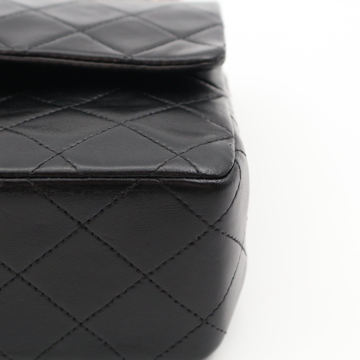 Chanel Black Lambskin Classic Flap Bag 23 Gold Hardware [Used]