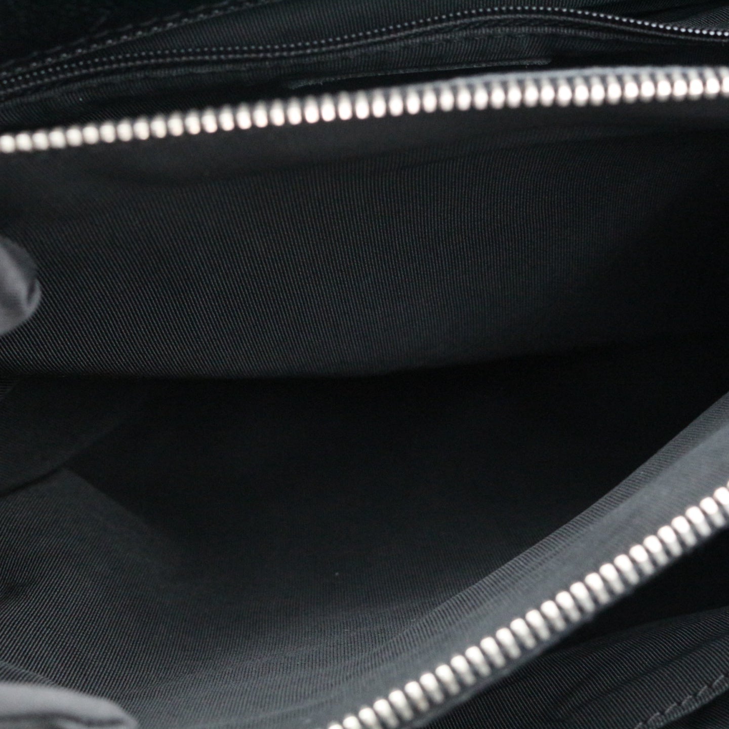 CHANEL Black Caviar GST Tote Bag Silver Hardware [Used]