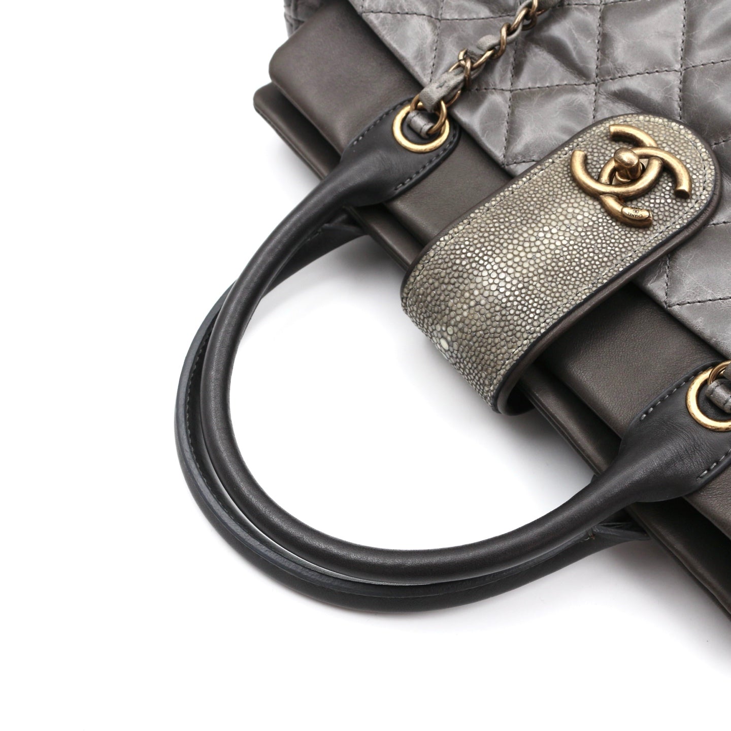 CHANEL Métiers d'Art Ruched Calfskin & Stingray 2-Way Tote Bag [Used]