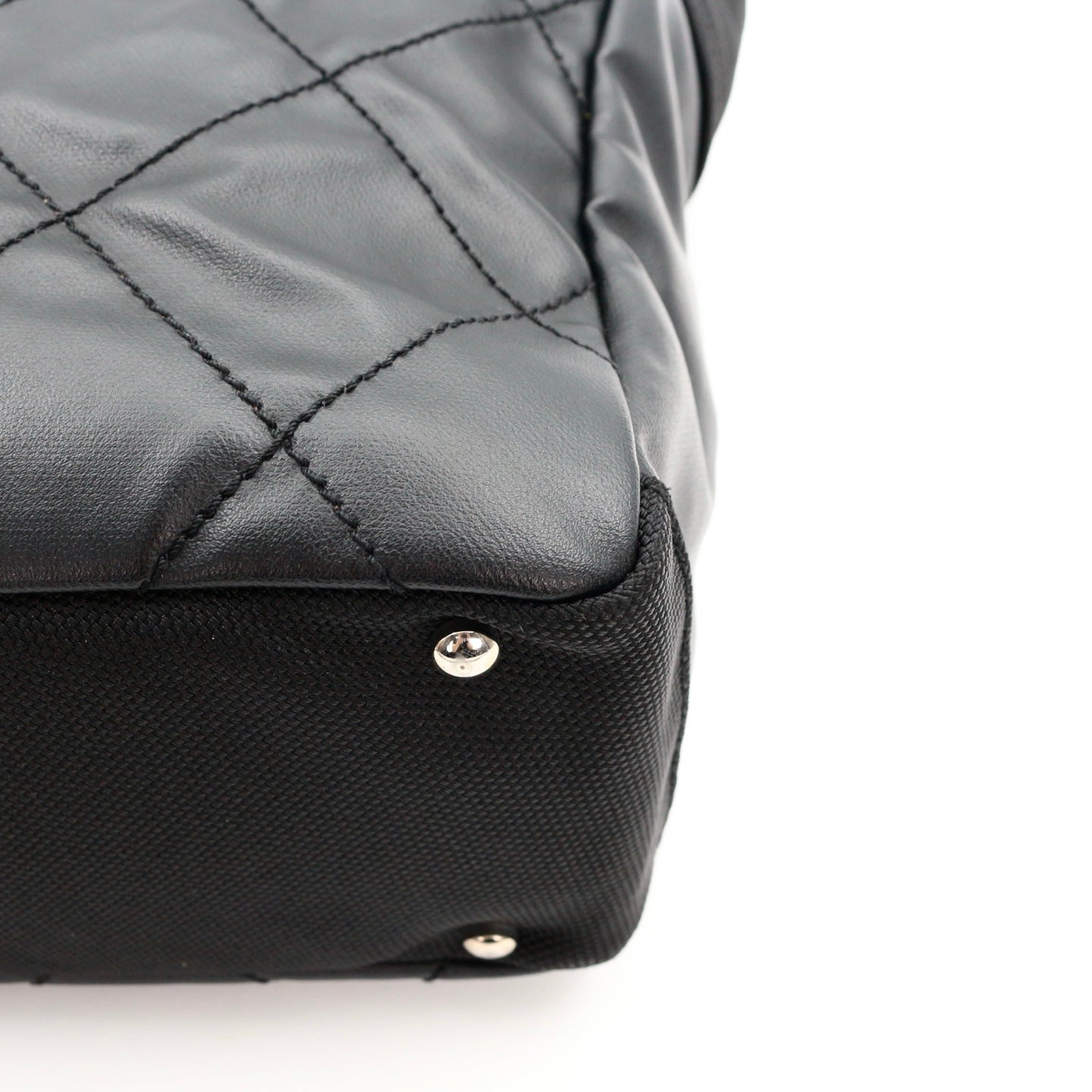 CHANEL Black Calfskin Leather & Canvas Tote Bag [Used]