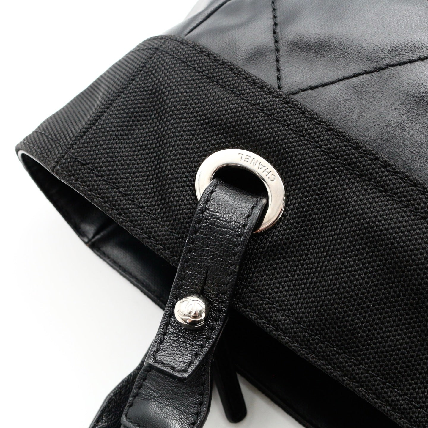 CHANEL Black Calfskin Leather & Canvas Tote Bag [Used]