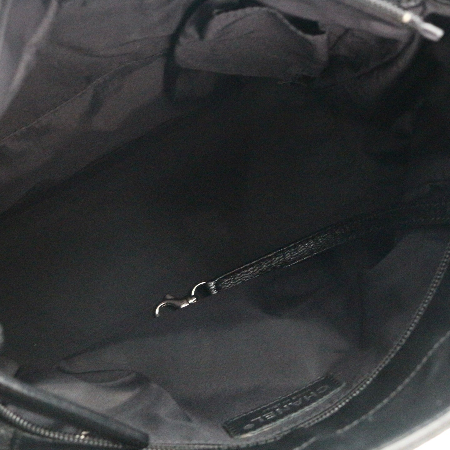 CHANEL Black Calfskin Leather & Canvas Tote Bag [Used]