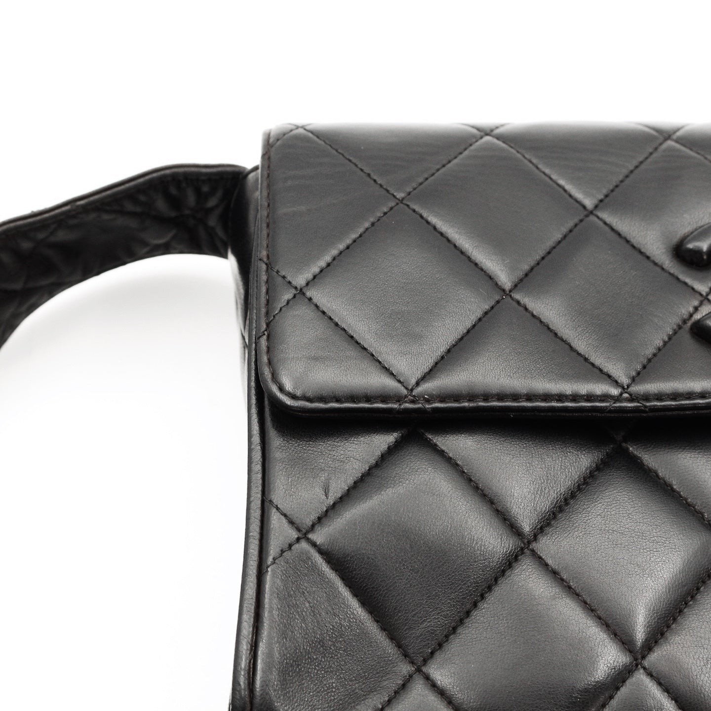 CHANEL So Black Lambskin CC Messenger Bag [Used]