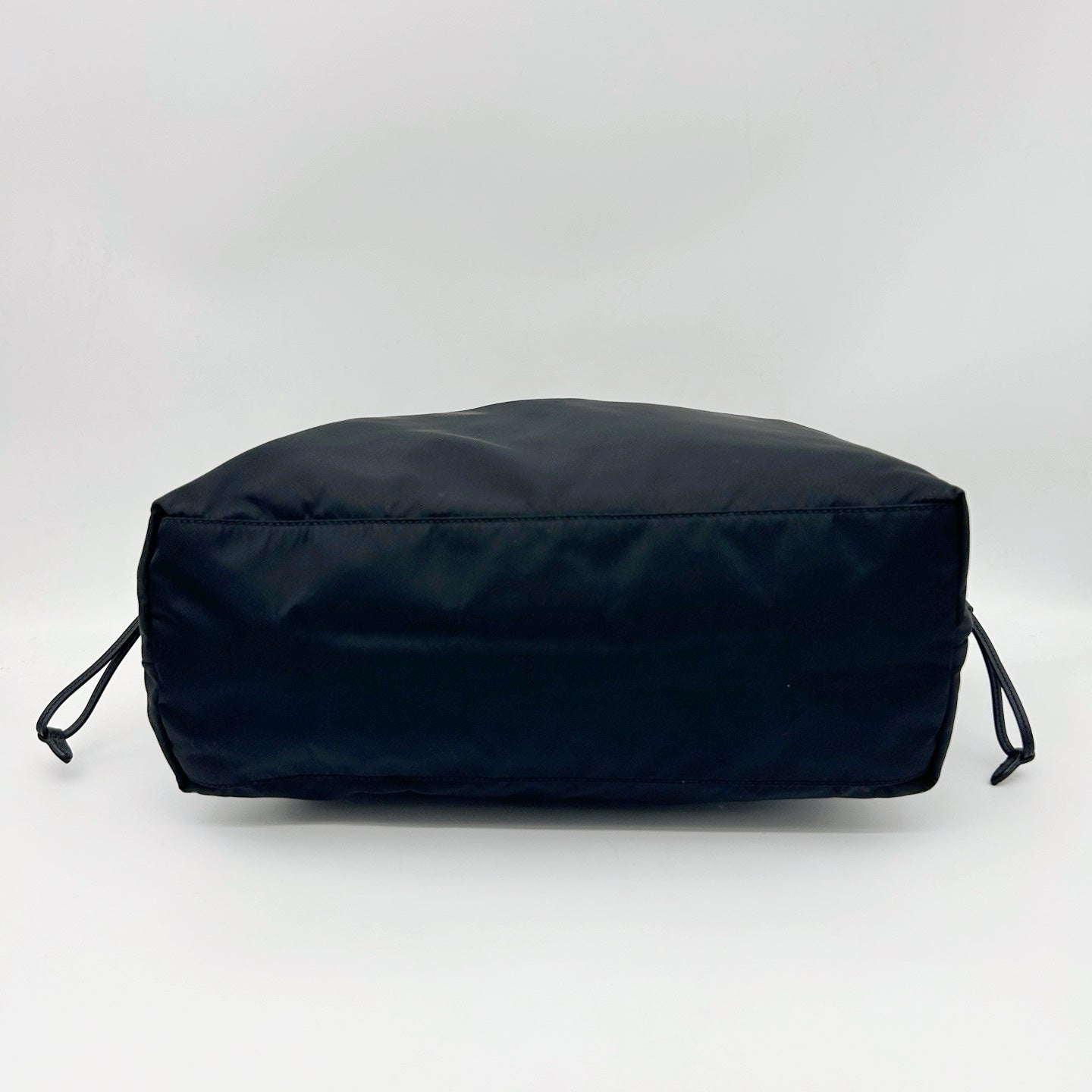 PRADA Black Nylon Large Tote Bag [Used]