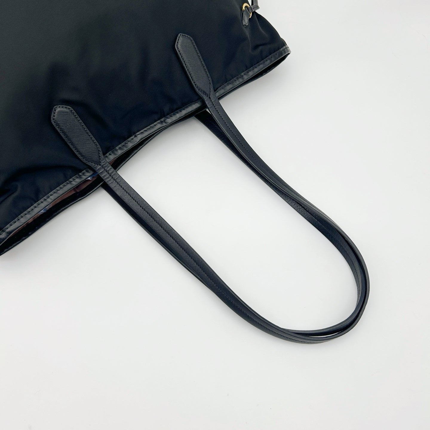 PRADA Black Nylon Large Tote Bag [Used]