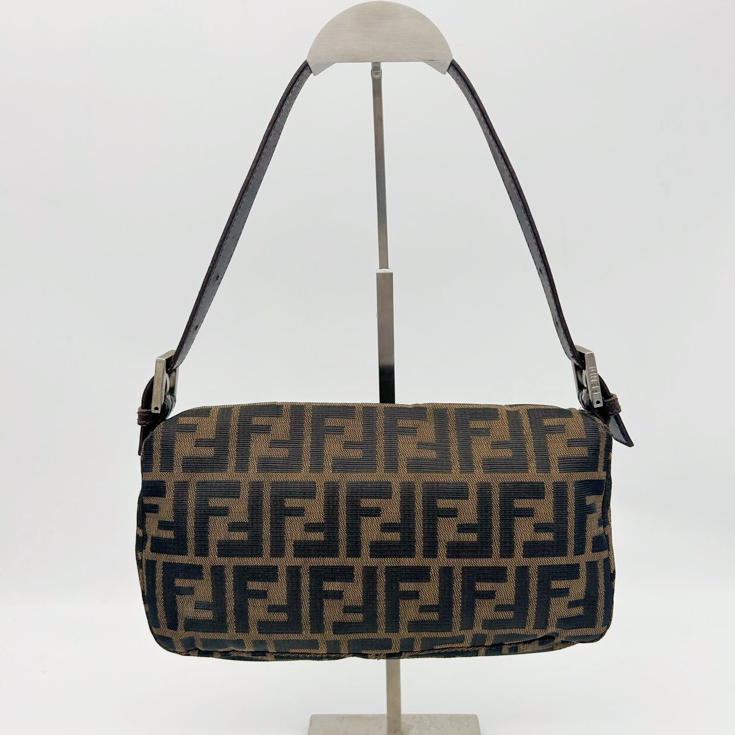 FENDI Brown Zucca Baguette Shoulder Bag [Used]