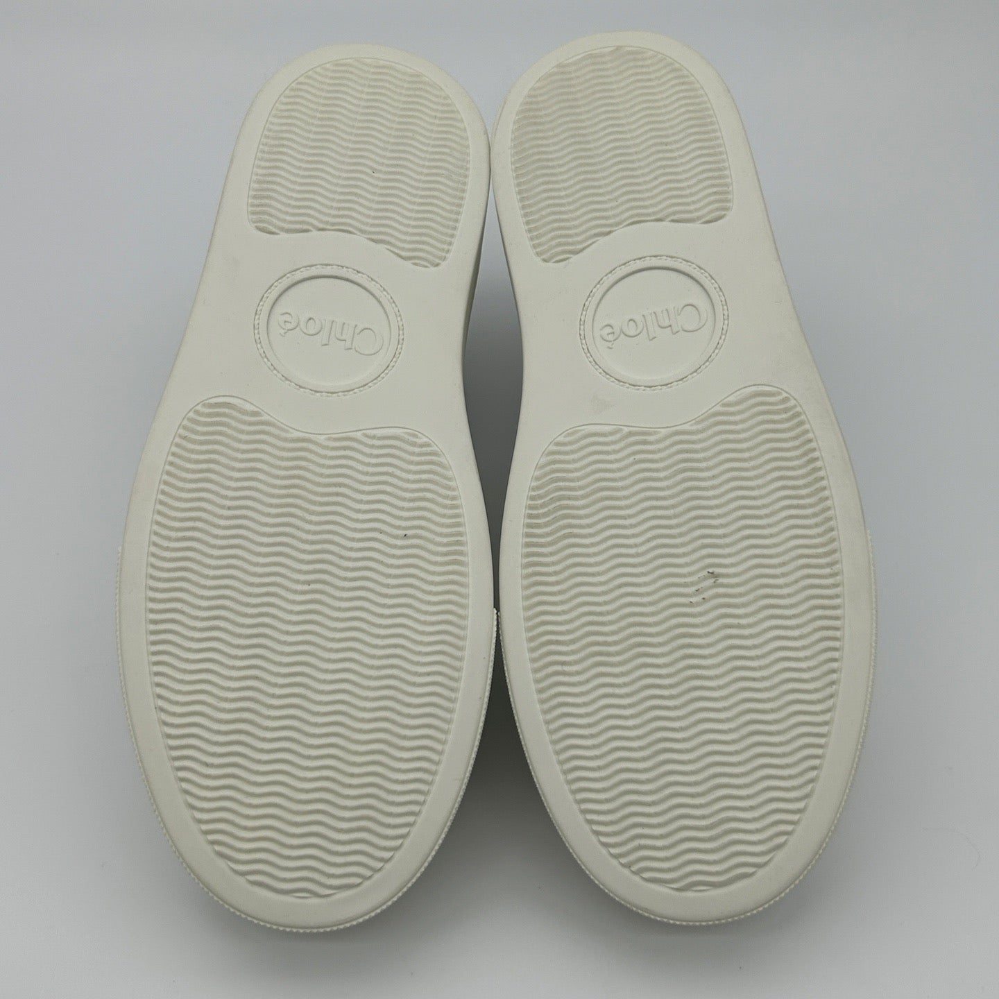 CHLOÉ Lauren White Leather Low-Top Sneakers [Used]