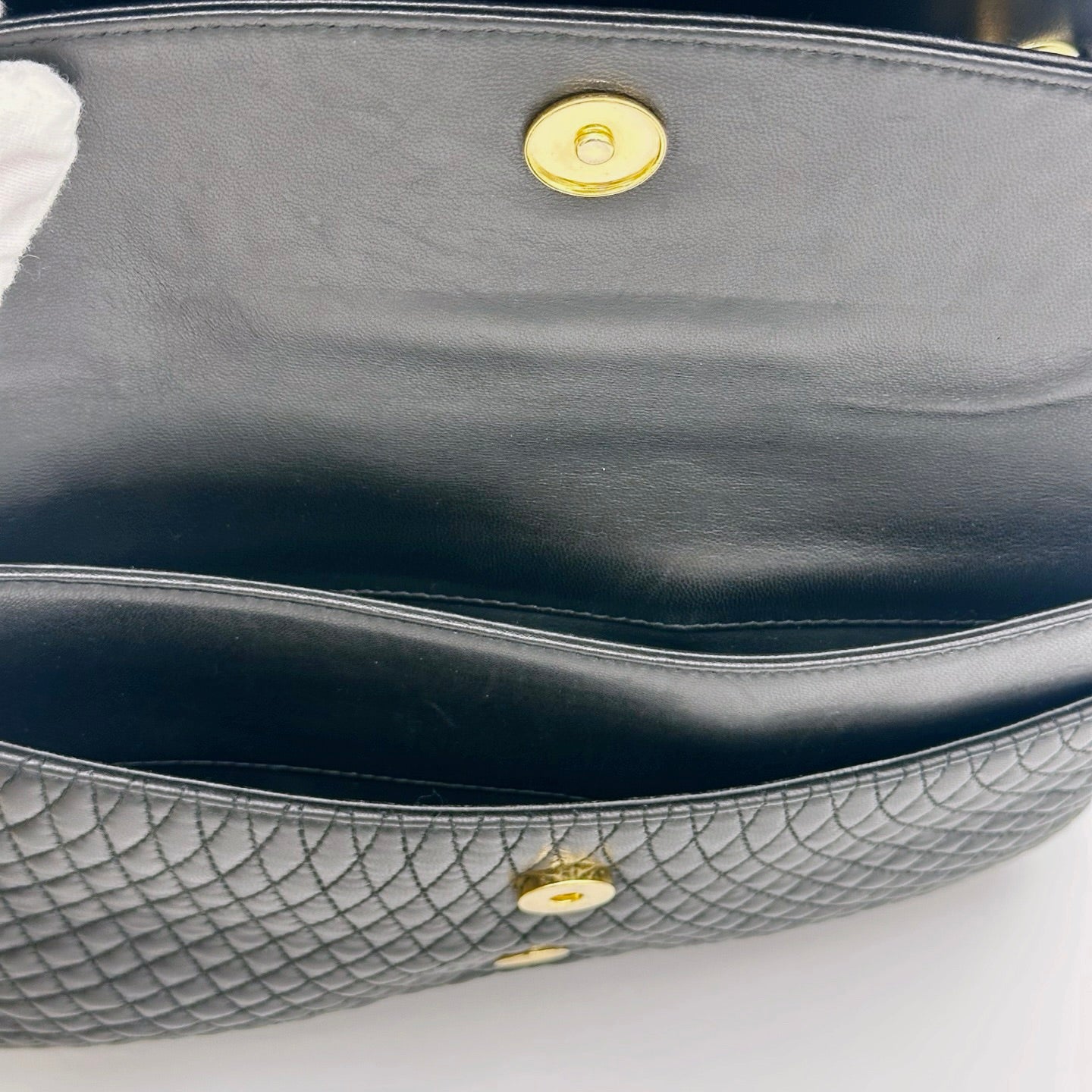 BALLY Black Quilted Lambskin Chain Shoulder Bag [Used]