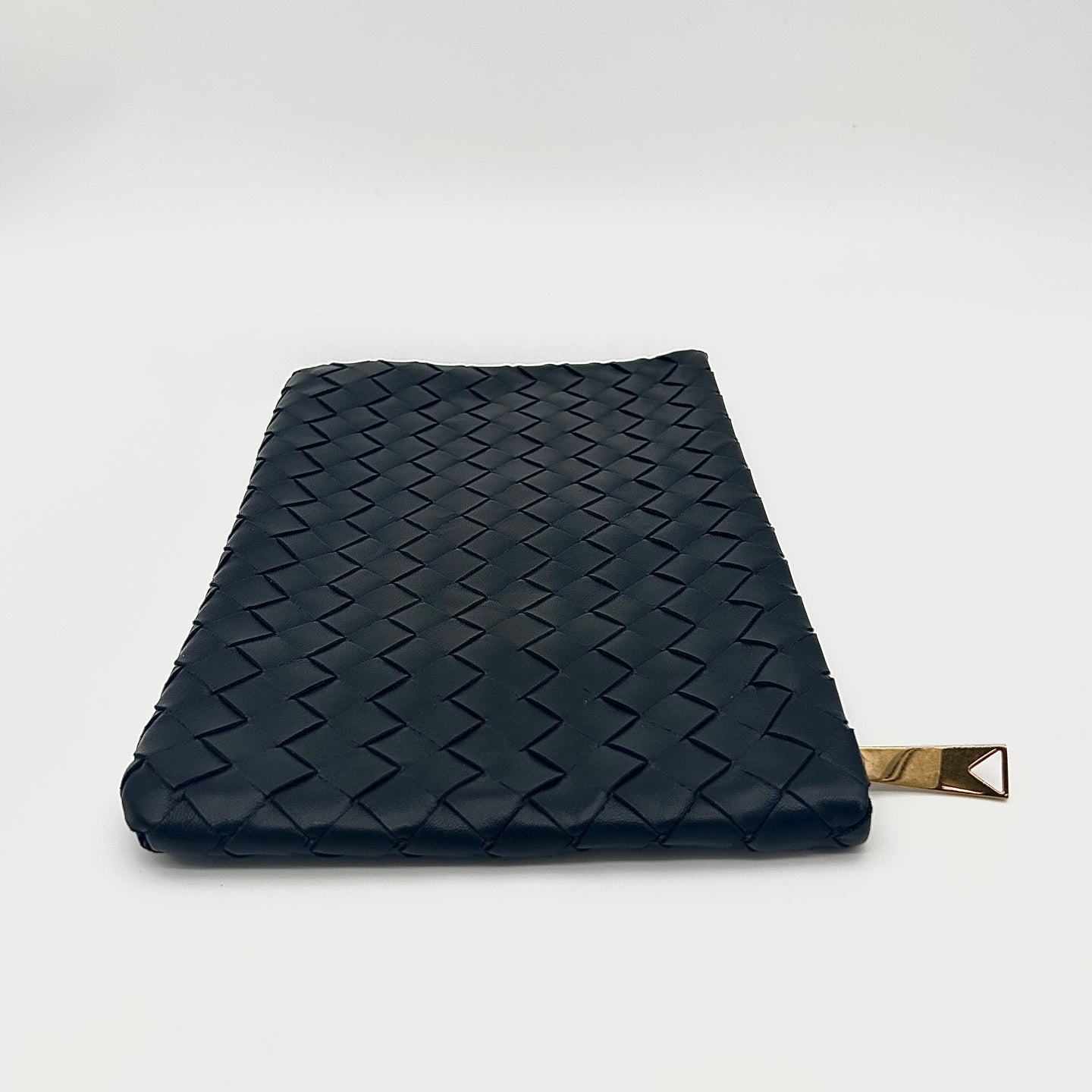 BOTTEGA VENETA Black Intrecciato Lambskin Zip Clutch Bag [Used]