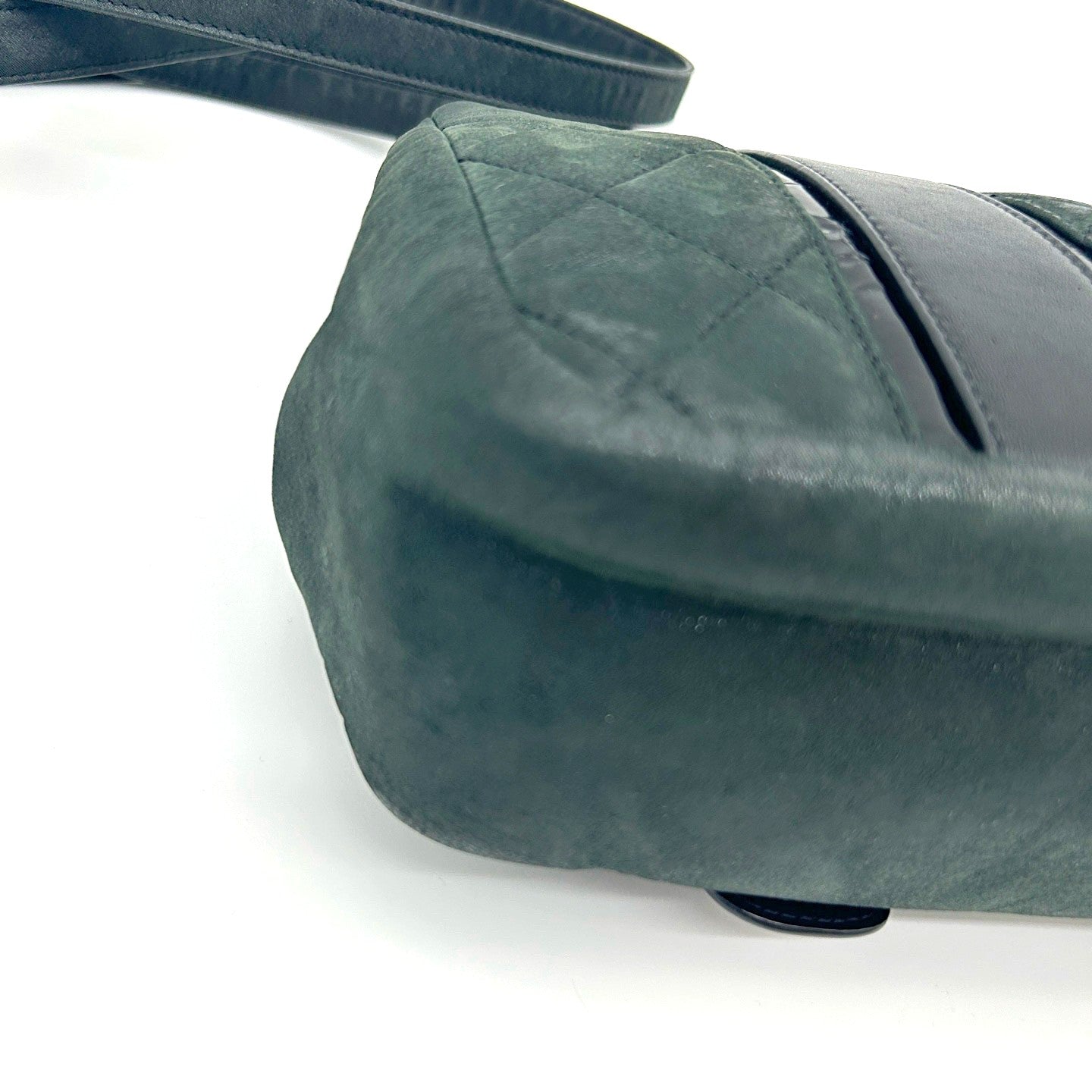 CHANEL Dark Green Pearl Calfskin 2-Way School Lock Messenger Bag [Used]