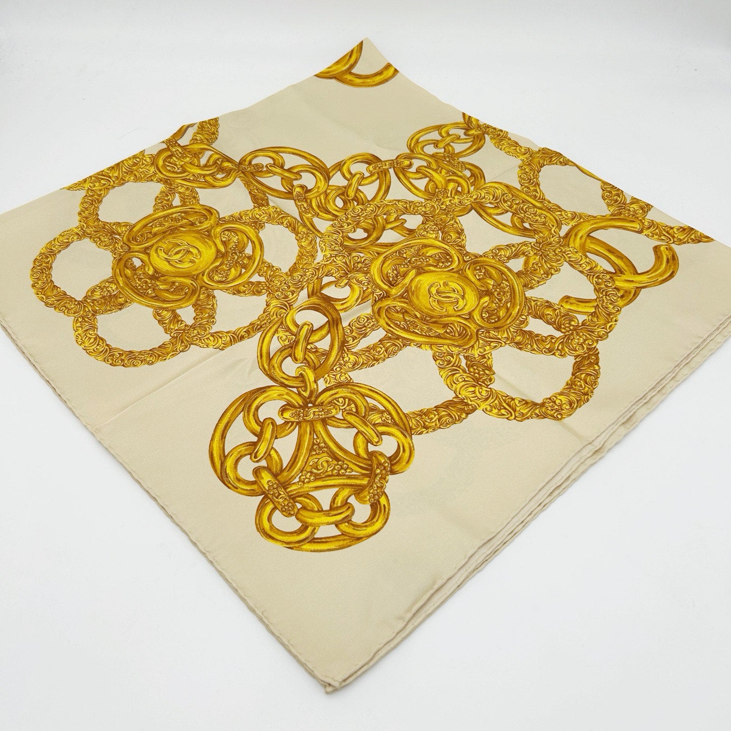 CHANEL Vintage Baroque Chain Print Silk Scarf 90 [Used]