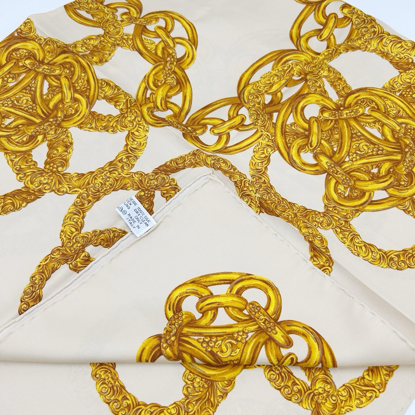 CHANEL Vintage Baroque Chain Print Silk Scarf 90 [Used]