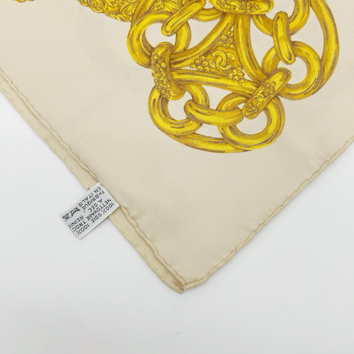 CHANEL Vintage Baroque Chain Print Silk Scarf 90 [Used]