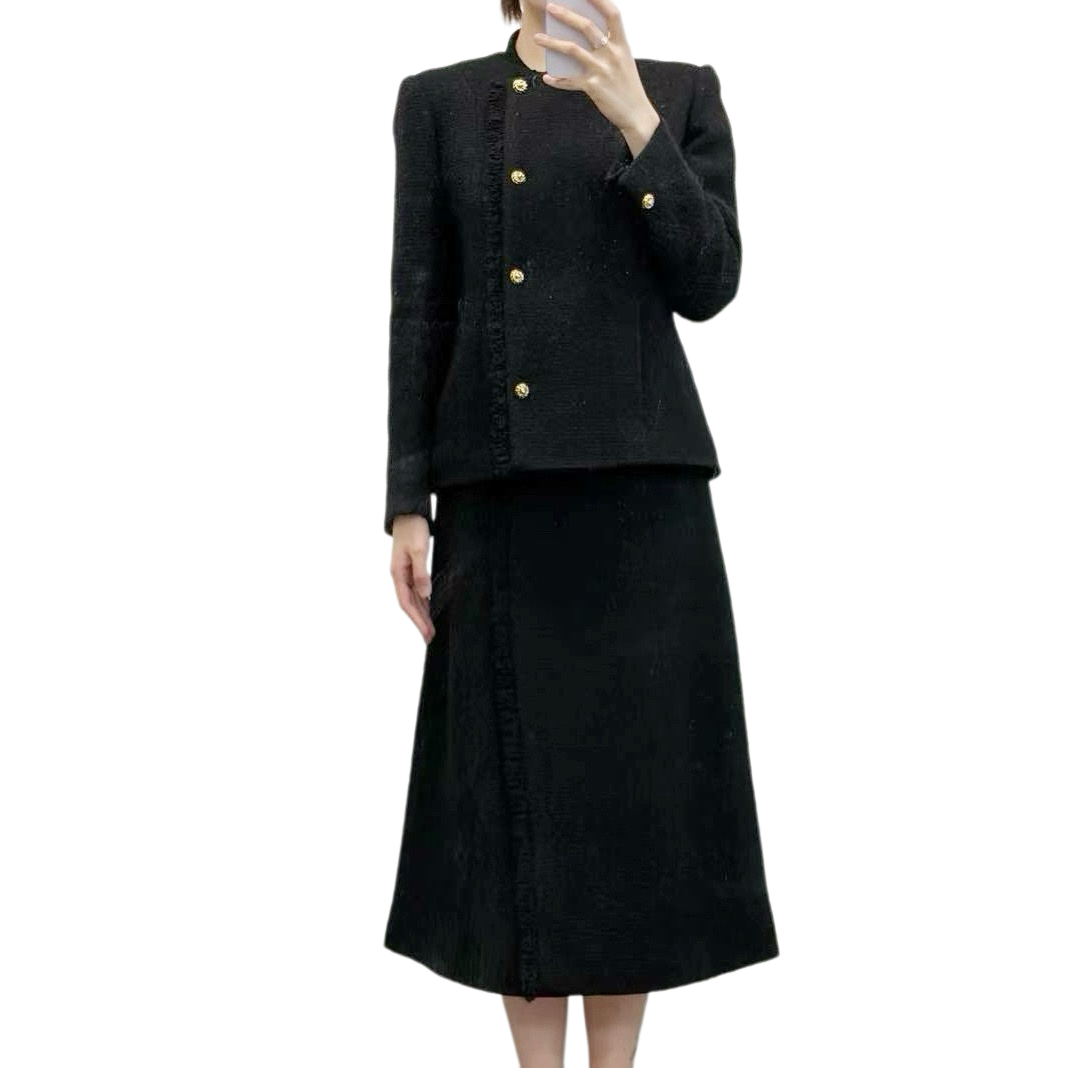 CHANEL Classic Black Tweed Skirt Suit Set Size 38 [Used]