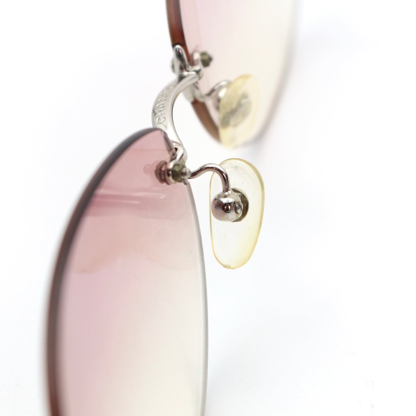 CHANEL Rimless Gradient Pink CC Logo Sunglasses [Used]