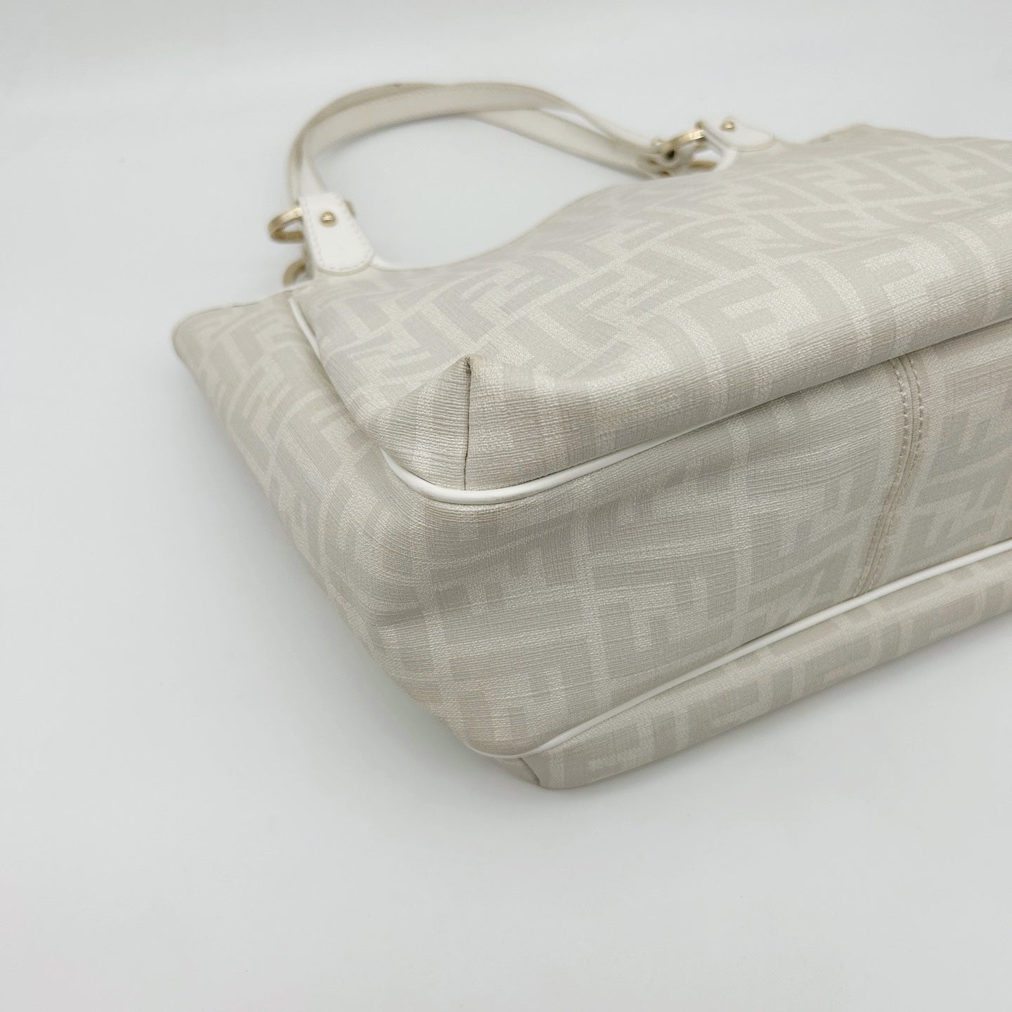 FENDI White Zucca PVC Tote Bag [Used]