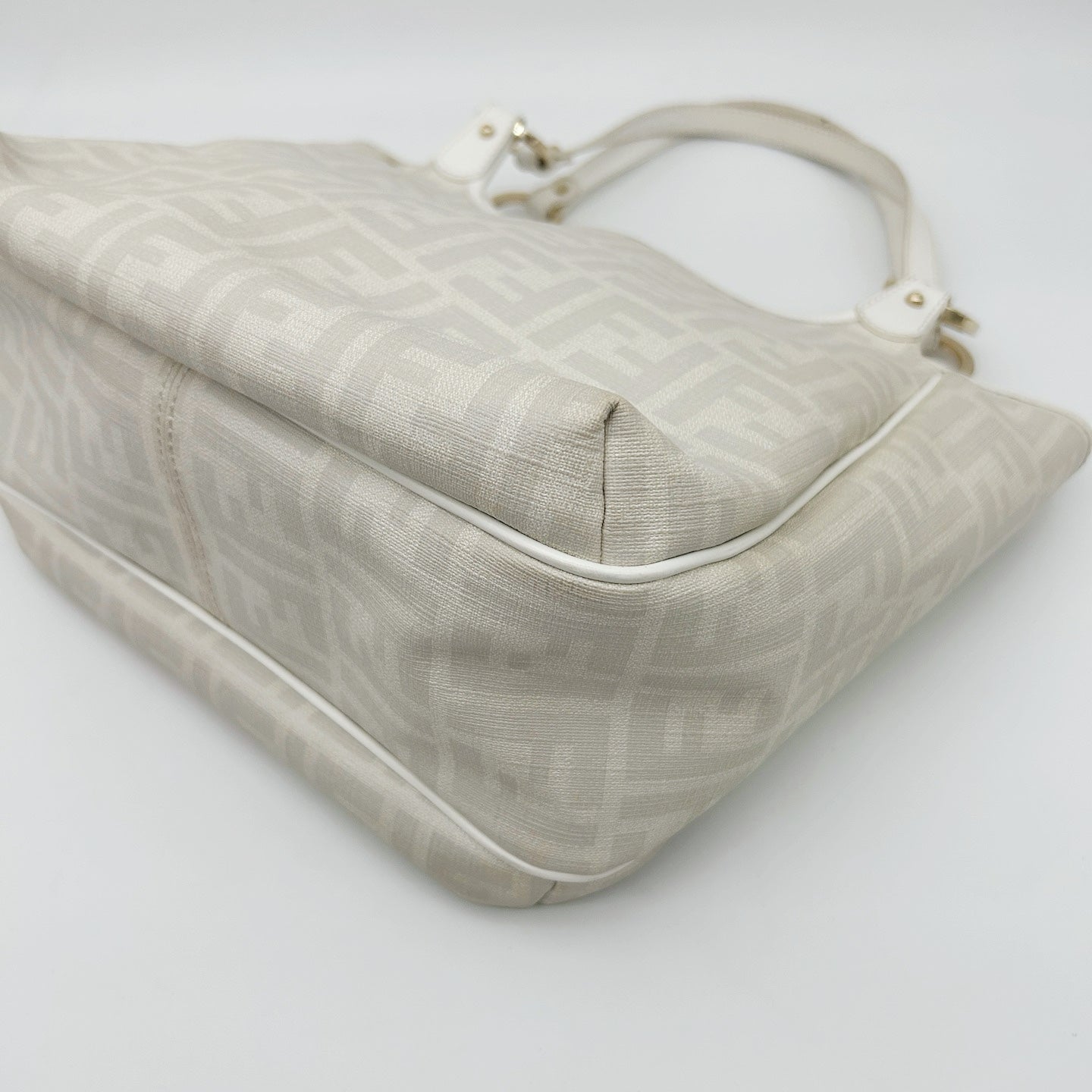 FENDI White Zucca PVC Tote Bag [Used]