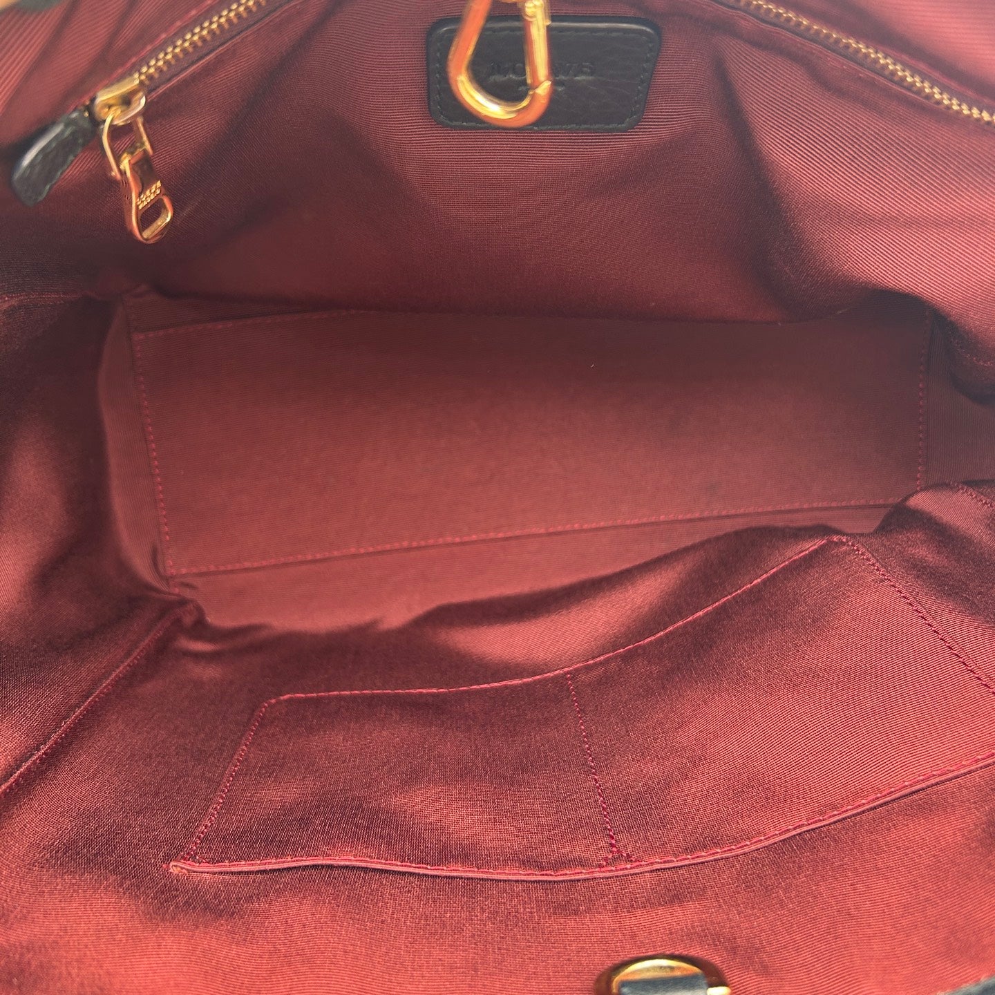 LOEWE Black Leather Logo Tote Bag [Used]