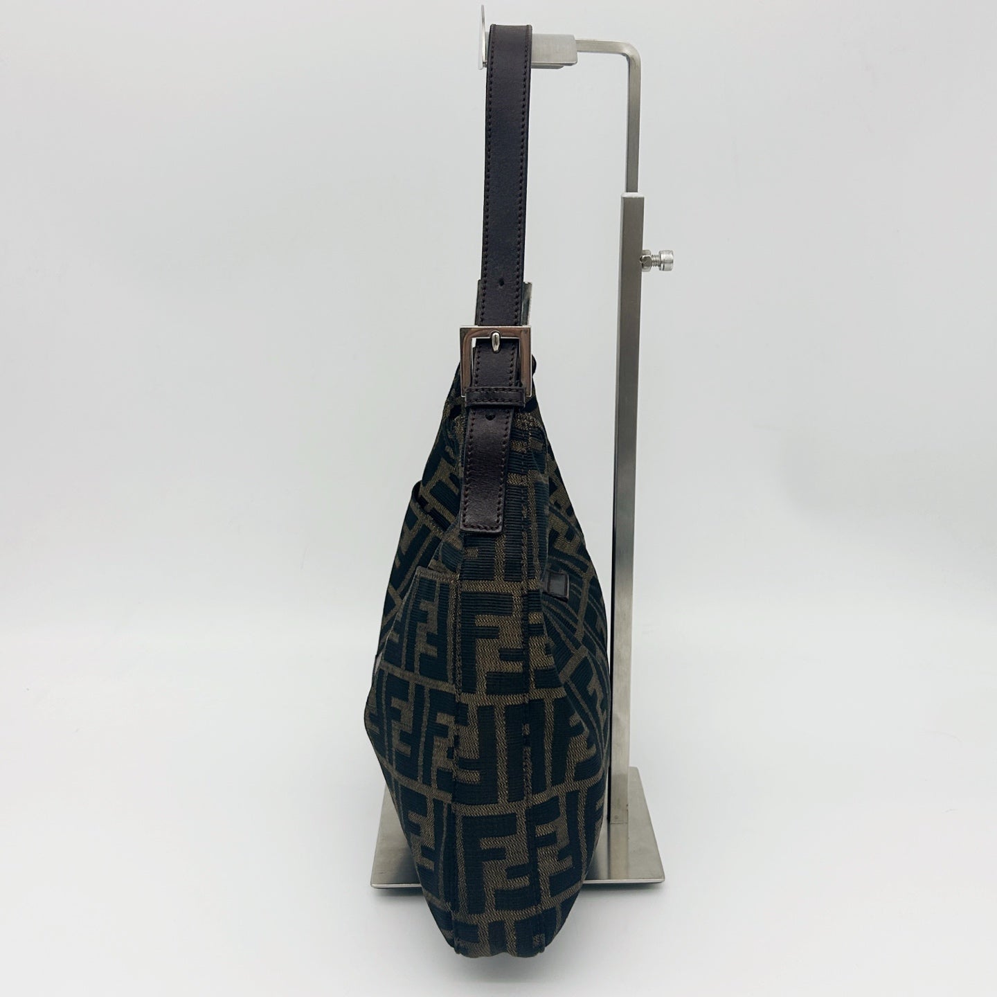 FENDI Brown Zucca Baguette Shoulder Bag [Used]