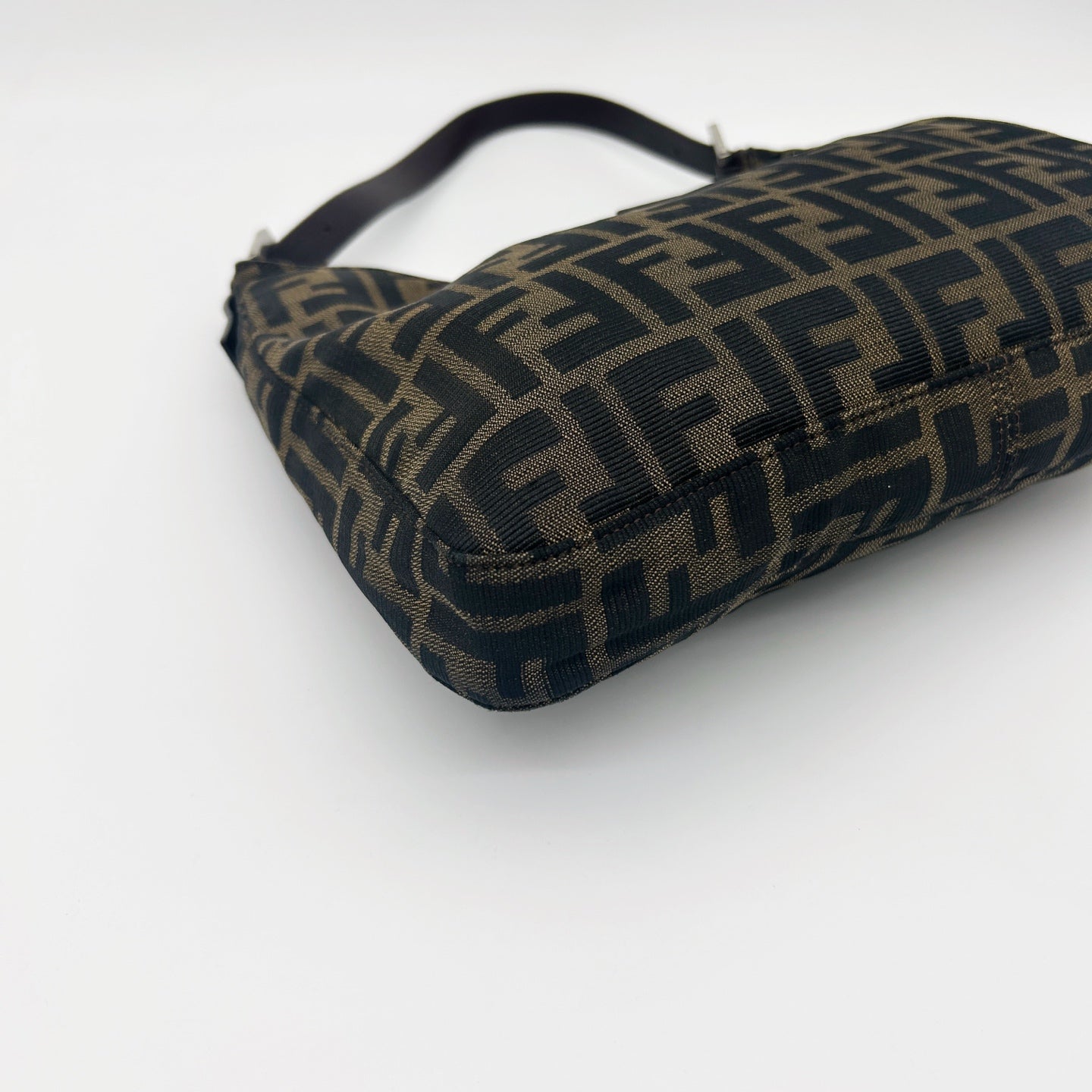 FENDI Brown Zucca Baguette Shoulder Bag [Used]