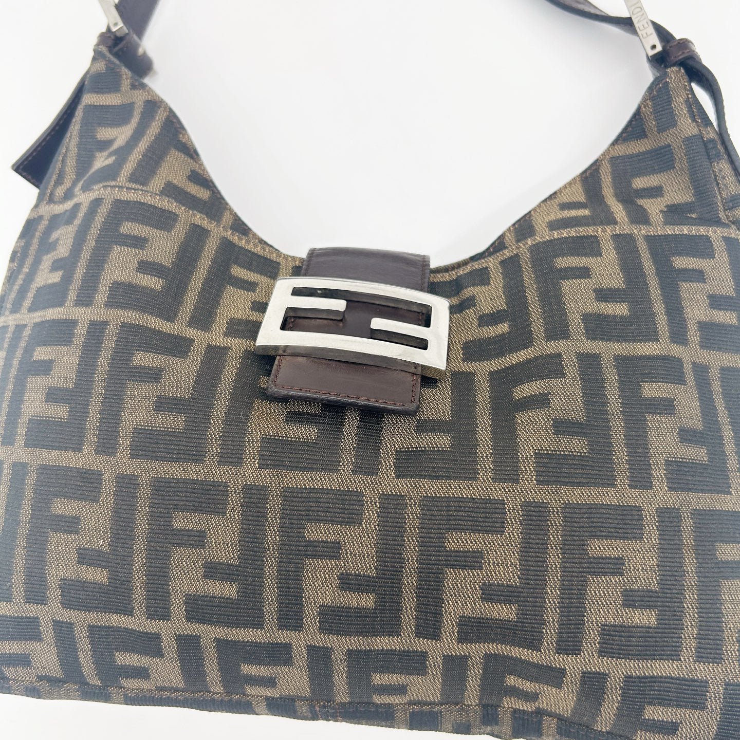 FENDI Brown Zucca Baguette Shoulder Bag [Used]