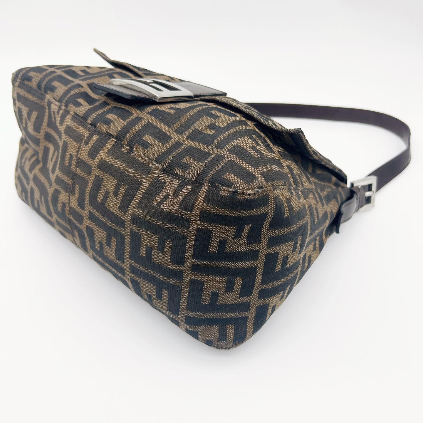 FENDI Brown Zucca Large Baguette Shoulder Bag [Used]