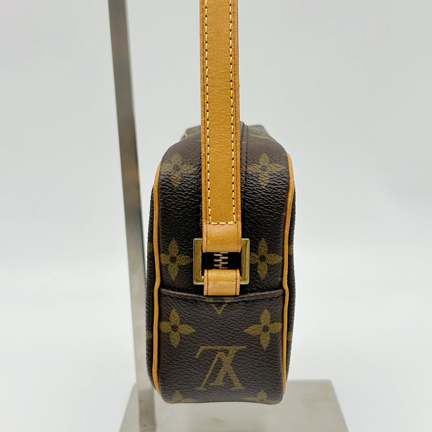 LOUIS VUITTON Monogram Cite MM Shoulder Bag [Used]