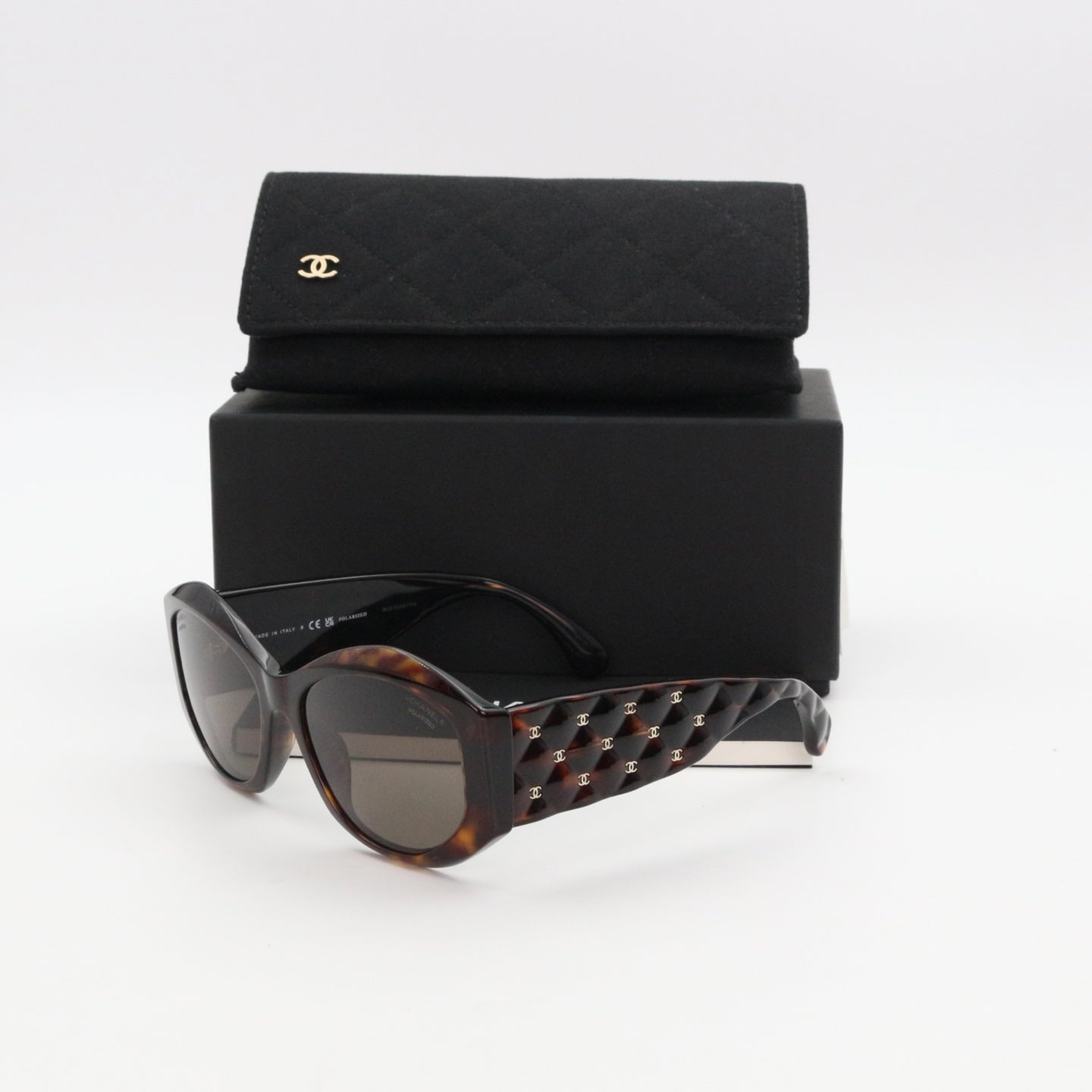 Chanel Tortoiseshell Wide Frame Quilted CC Sunglasses Gold Hardware [Used]