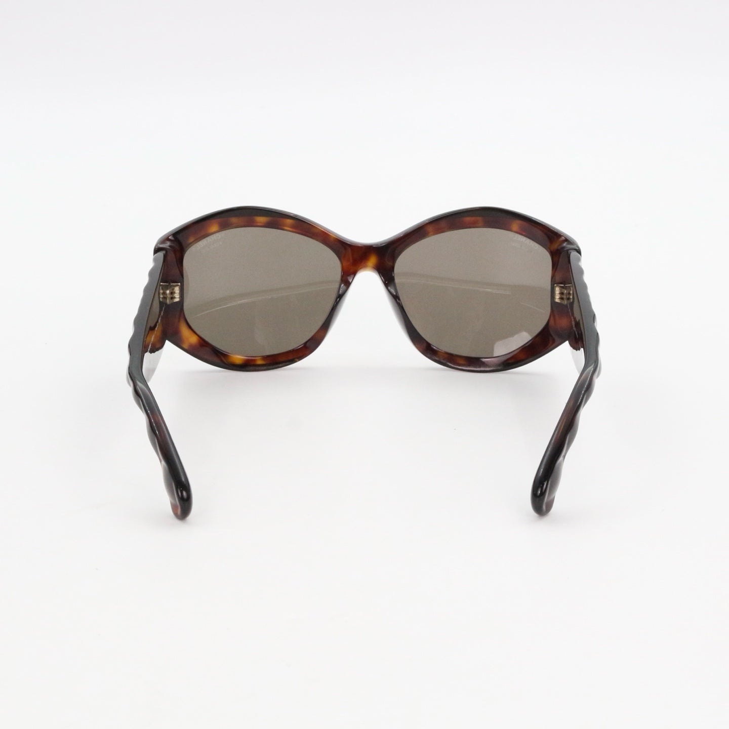 Chanel Tortoiseshell Wide Frame Quilted CC Sunglasses Gold Hardware [Used]