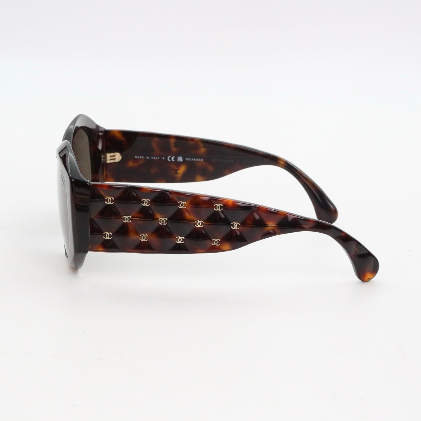 Chanel Tortoiseshell Wide Frame Quilted CC Sunglasses Gold Hardware [Used]