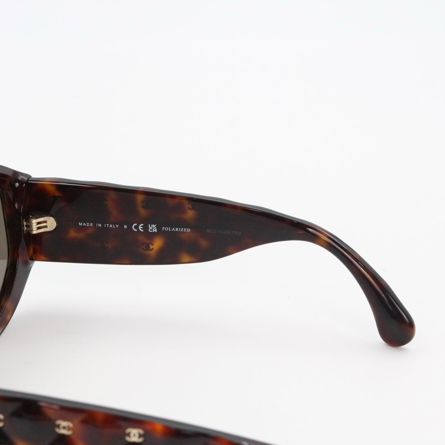 Chanel Tortoiseshell Wide Frame Quilted CC Sunglasses Gold Hardware [Used]