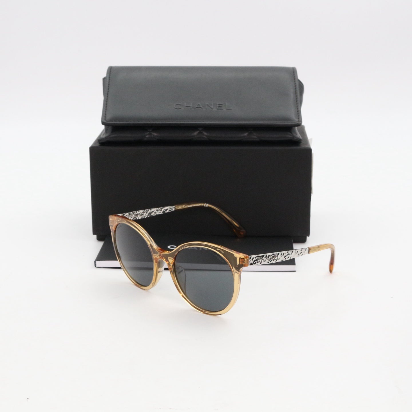 CHANEL Amber and Metal Frame Sunglasses [Used]