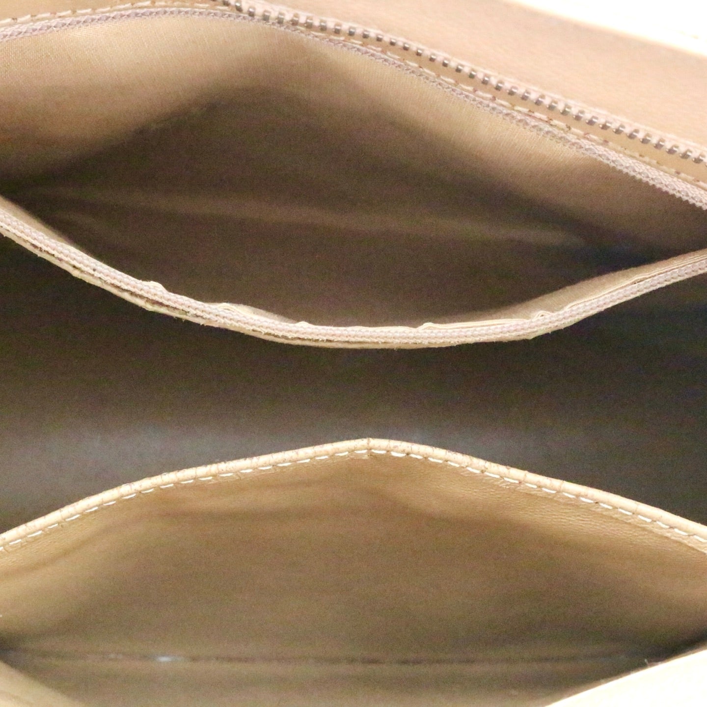 CHANEL Beige Caviar Medallion Tote Handbag [Used]