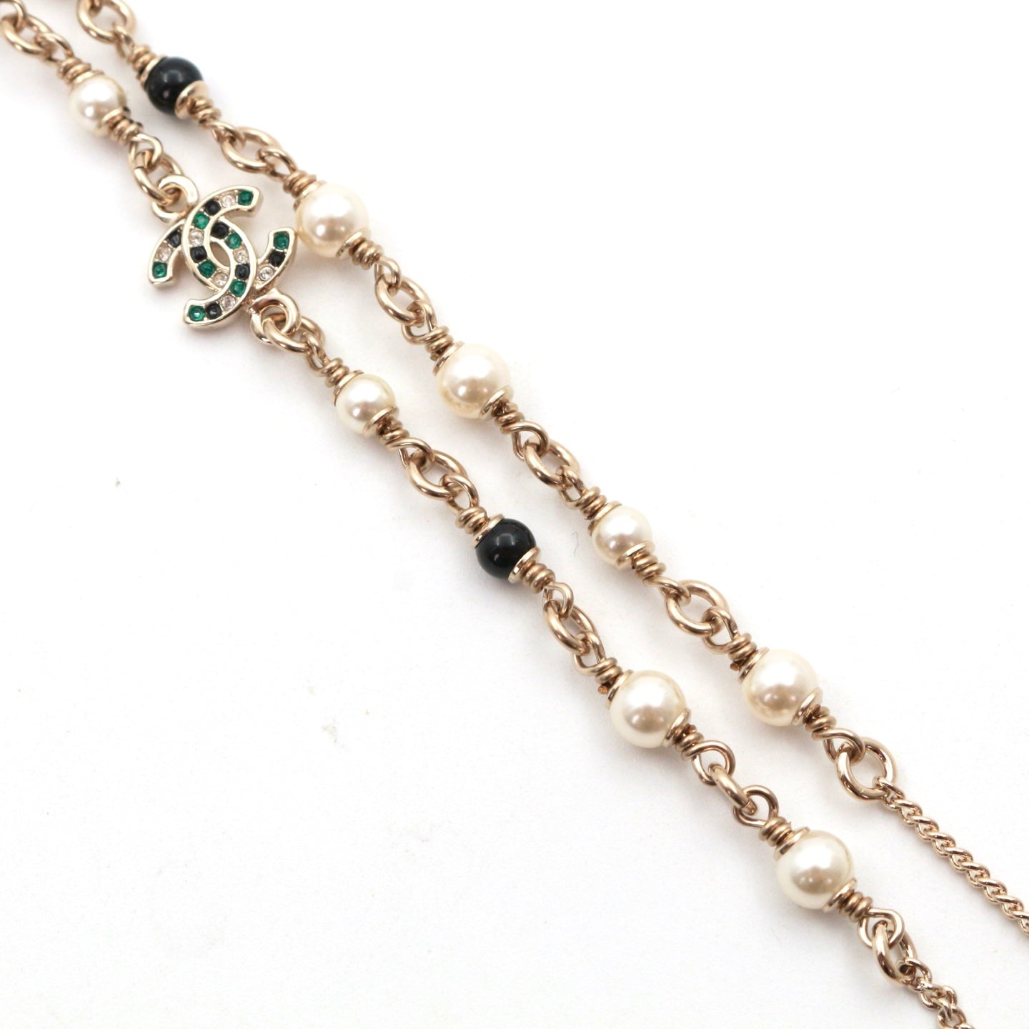 CHANEL Gold-Tone Christmas Reindeer Pearl Necklace [Unused]