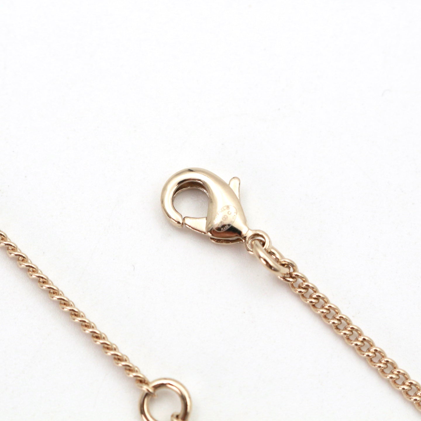 CHANEL Gold-Tone Christmas Reindeer Pearl Necklace [Unused]