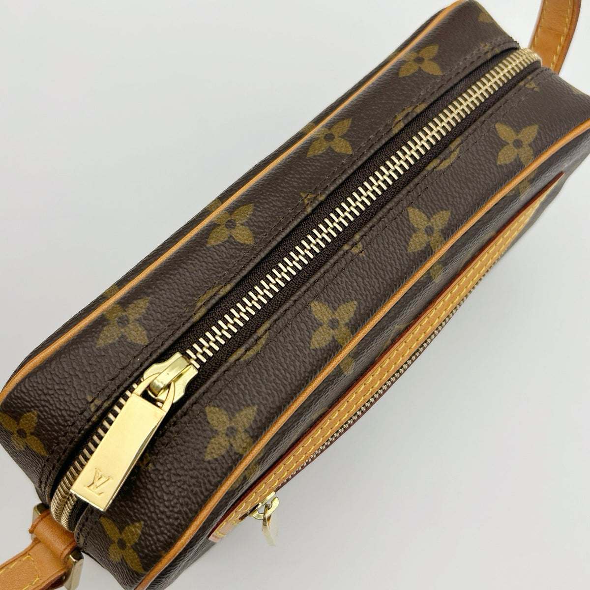 Louis Vuitton Monogram Pochette Accessories Shoulder Bag [Used]