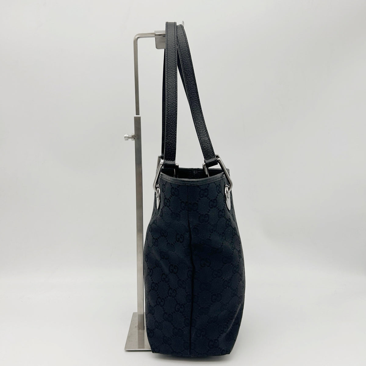 GUCCI Black GG Canvas Bucket Tote Shoulder Bag [Used]