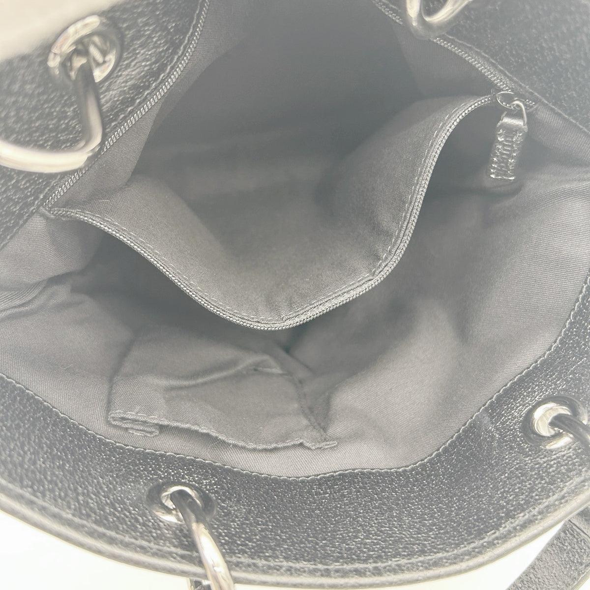 GUCCI Black GG Canvas Bucket Tote Shoulder Bag [Used]