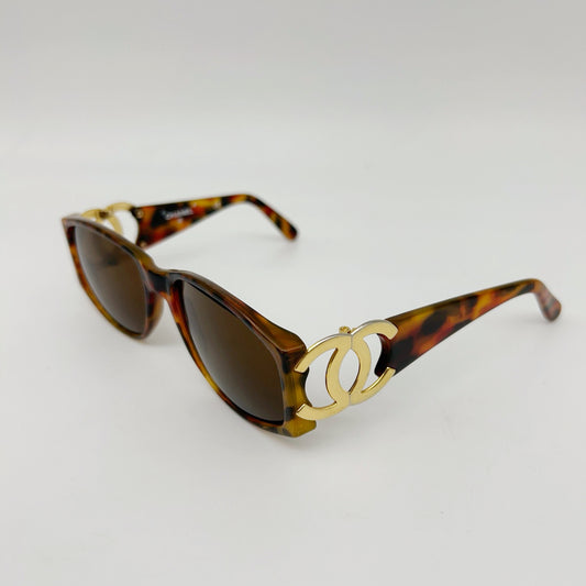 Chanel Brown Tortoiseshell Sunglasses [Used]