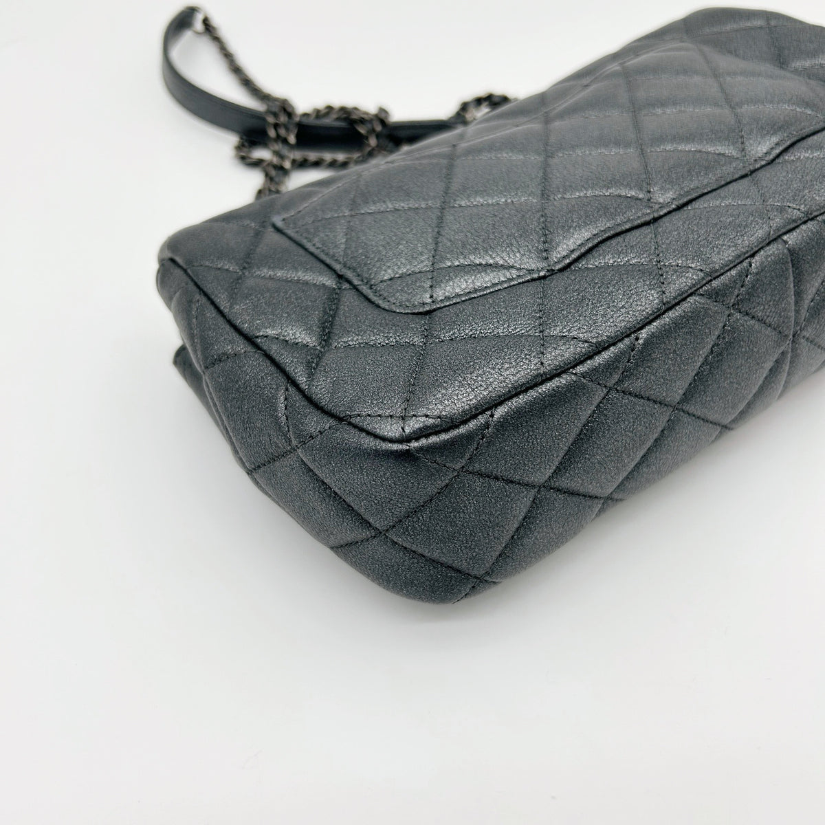Chanel Metallic Silver Gray Flap Chain Bag [Used]