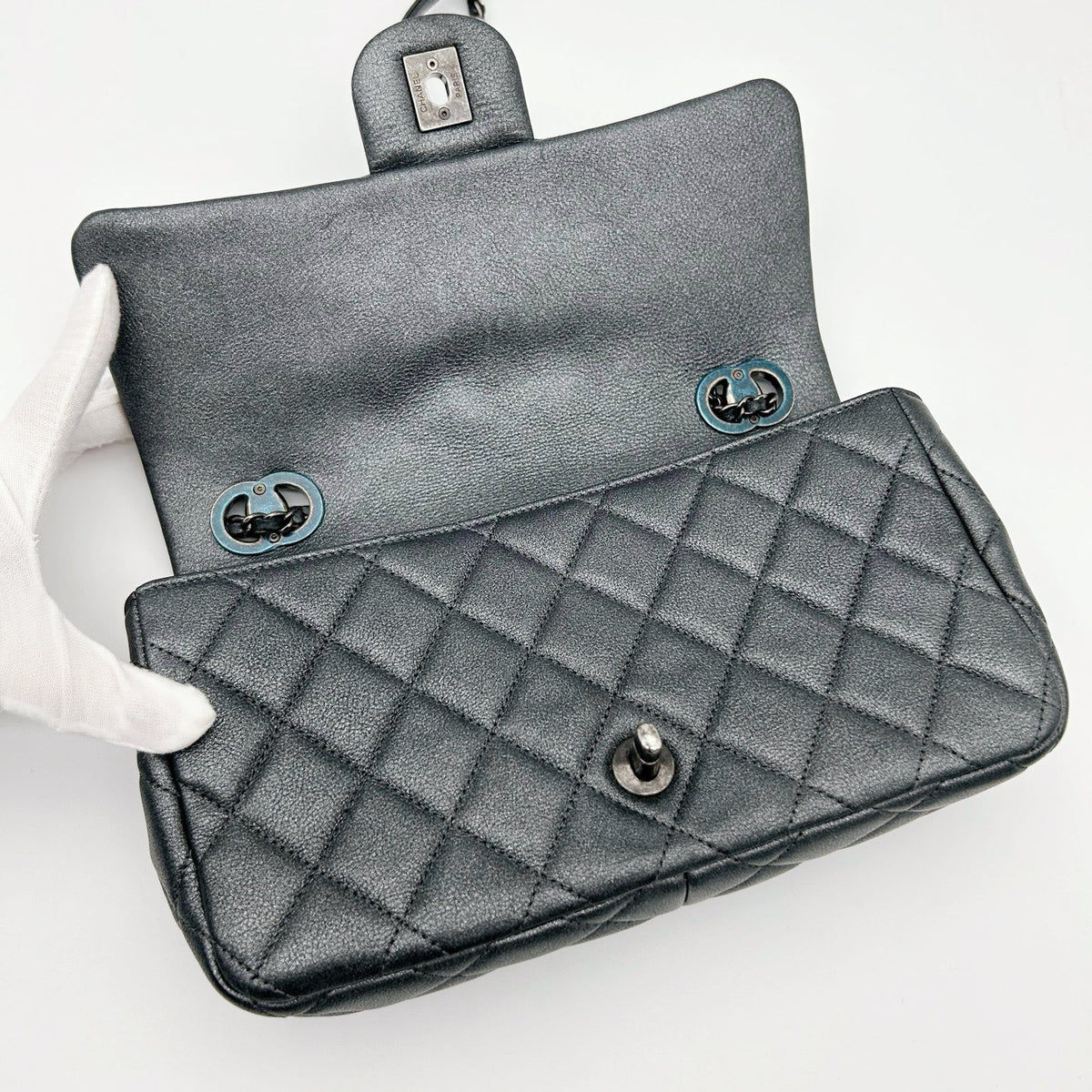 Chanel Metallic Silver Gray Flap Chain Bag [Used]